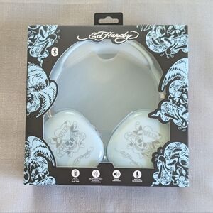 Ed Hardy Love Kills Slowly Light Blue Wireless Bluetooth Headphones NEW!